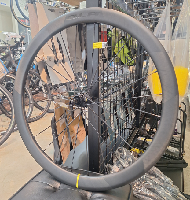 【稲城店】Cosmic SLR 45 Disc 19mm展示品特価!