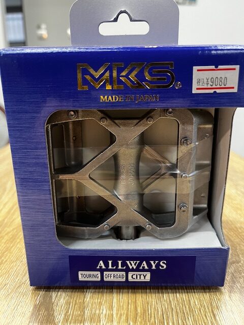 【稲城店】☆フラットペダルこれ付けてれば間違いなし！